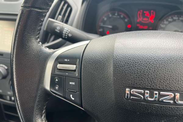 2019 Isuzu D-MAX SX 4X4