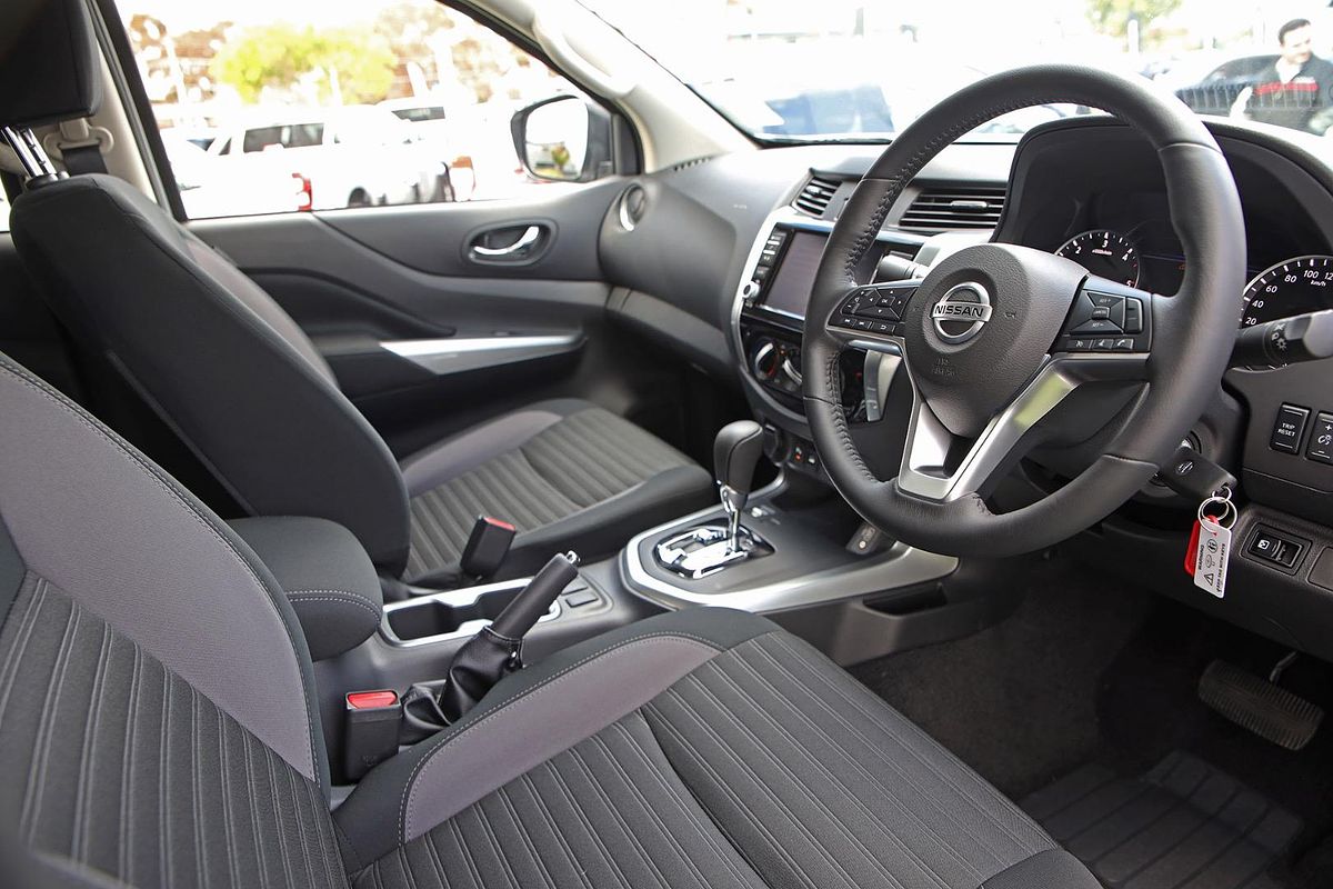 2024 Nissan Navara Black Edition D23 4X4