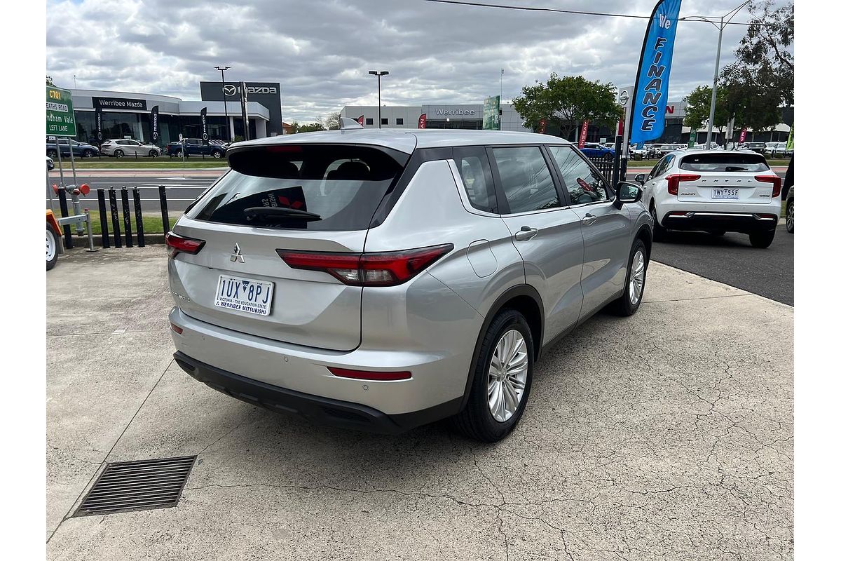 2021 Mitsubishi Outlander ES ZM