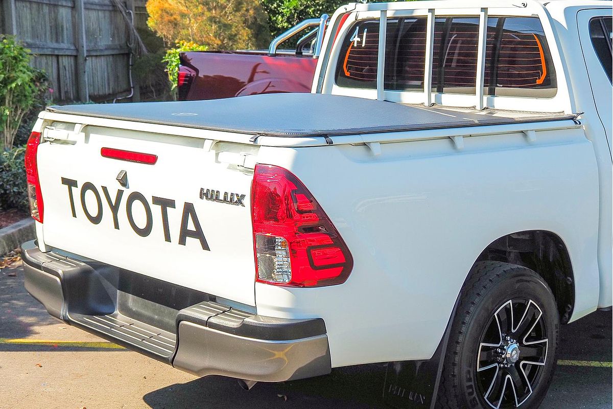 2017 Toyota Hilux Workmate TGN121R Rear Wheel Drive