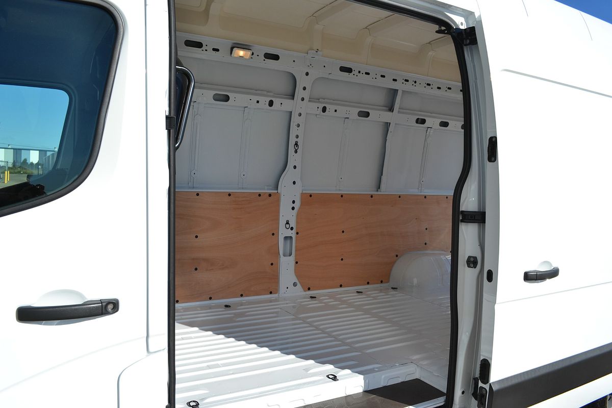 2024 Renault Master Pro 120kW X62 Phase 2 LWB