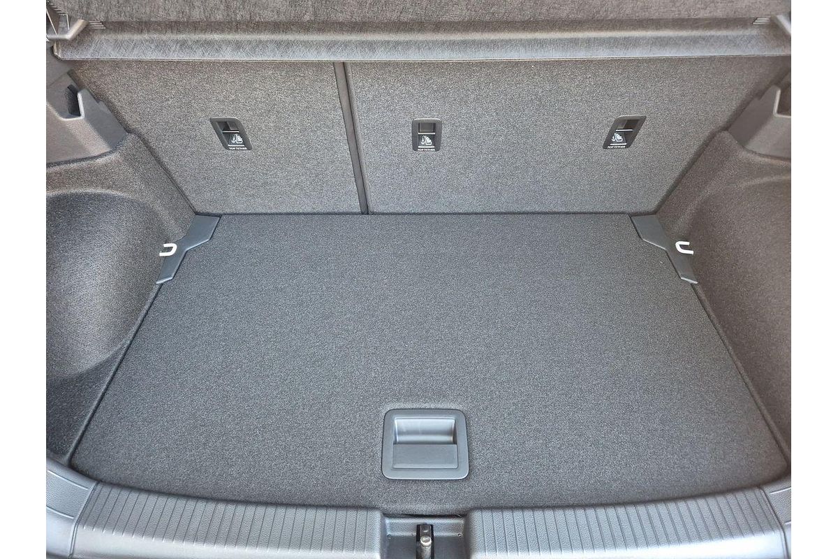 2024 Volkswagen T-Cross 85TSI R-Line D31