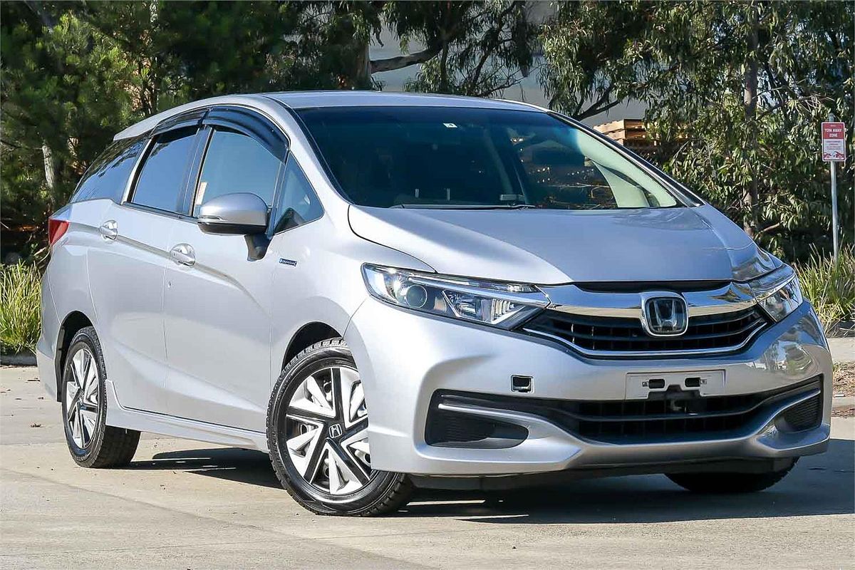 2019 Honda Shuttle Hybrid Honda L Sensing GP7
