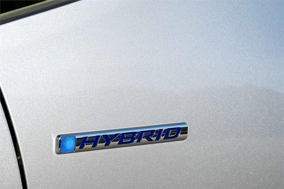 2019 Honda Shuttle Hybrid Honda L Sensing GP7