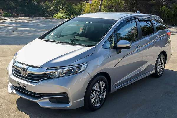 2019 Honda Shuttle Hybrid Honda L Sensing GP7