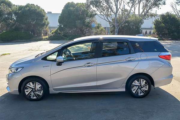 2019 Honda Shuttle Hybrid Honda L Sensing GP7