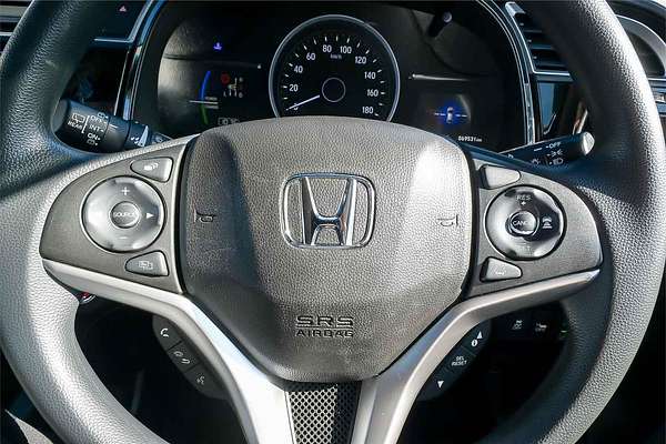2019 Honda Shuttle Hybrid Honda L Sensing GP7