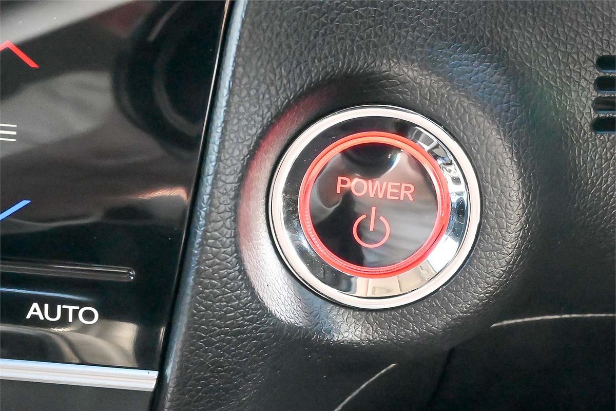 2019 Honda Shuttle Hybrid Honda L Sensing GP7