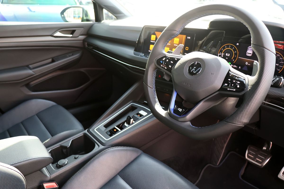 2022 Volkswagen Golf R 8