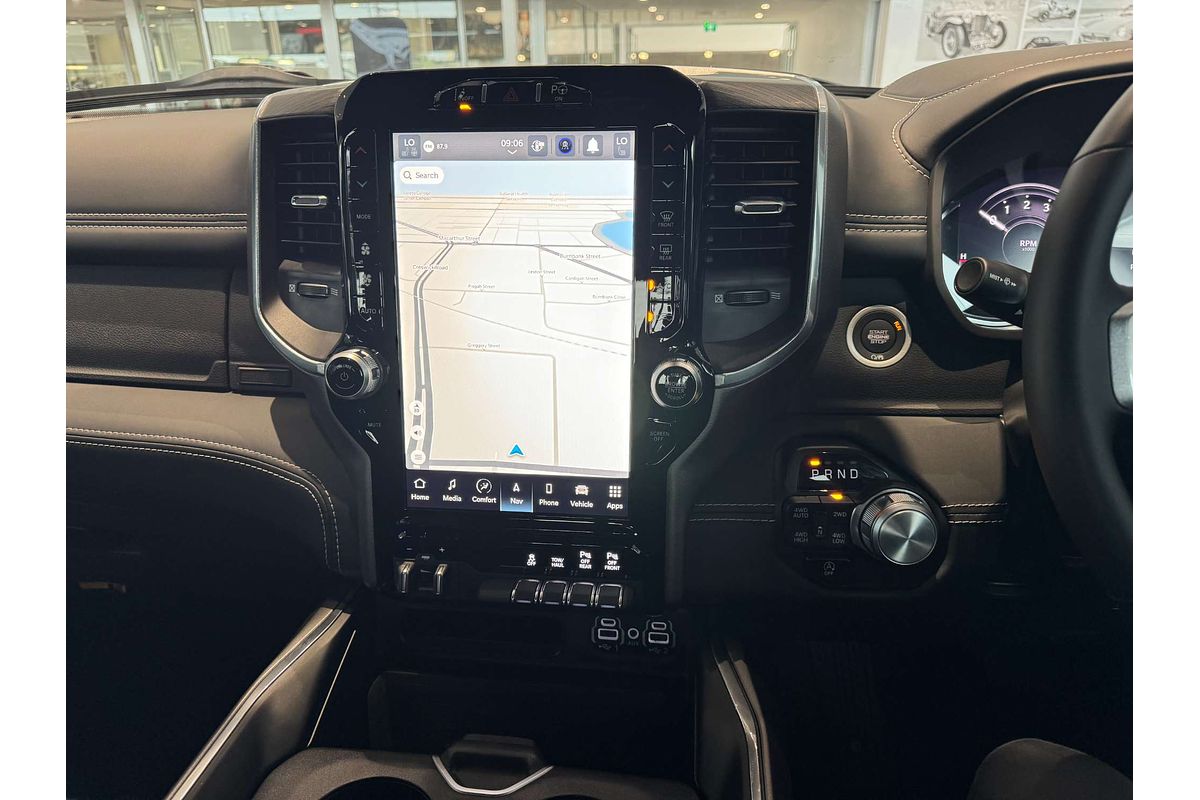 2024 RAM 1500 Laramie Sport RamBox DT 4X4 SWB