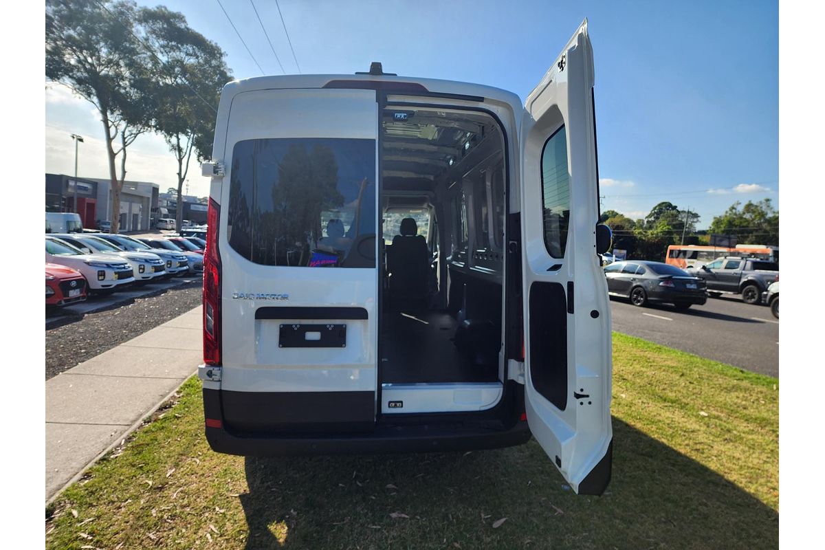 2024 LDV Deliver 9 LWB