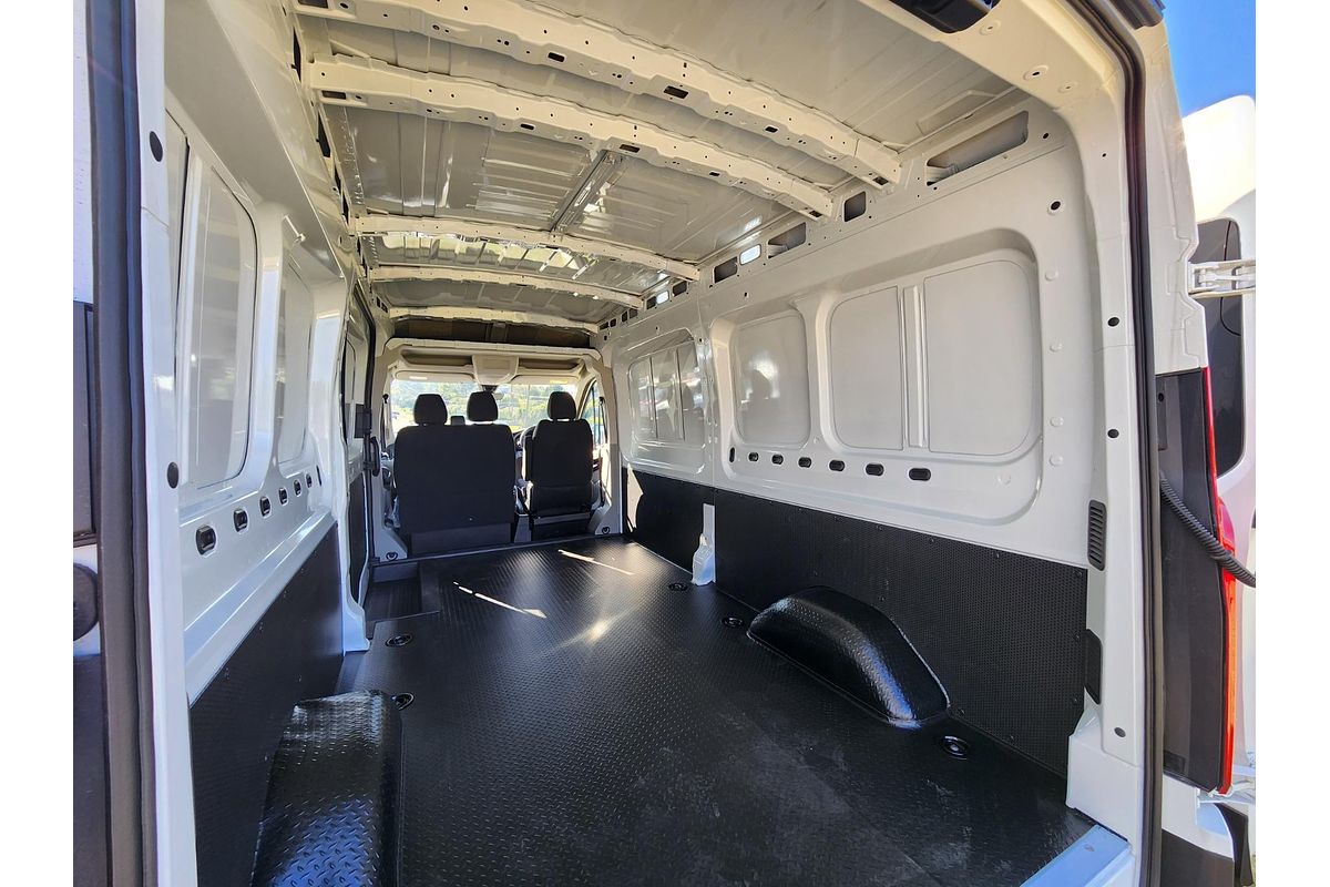 2024 LDV Deliver 9 LWB