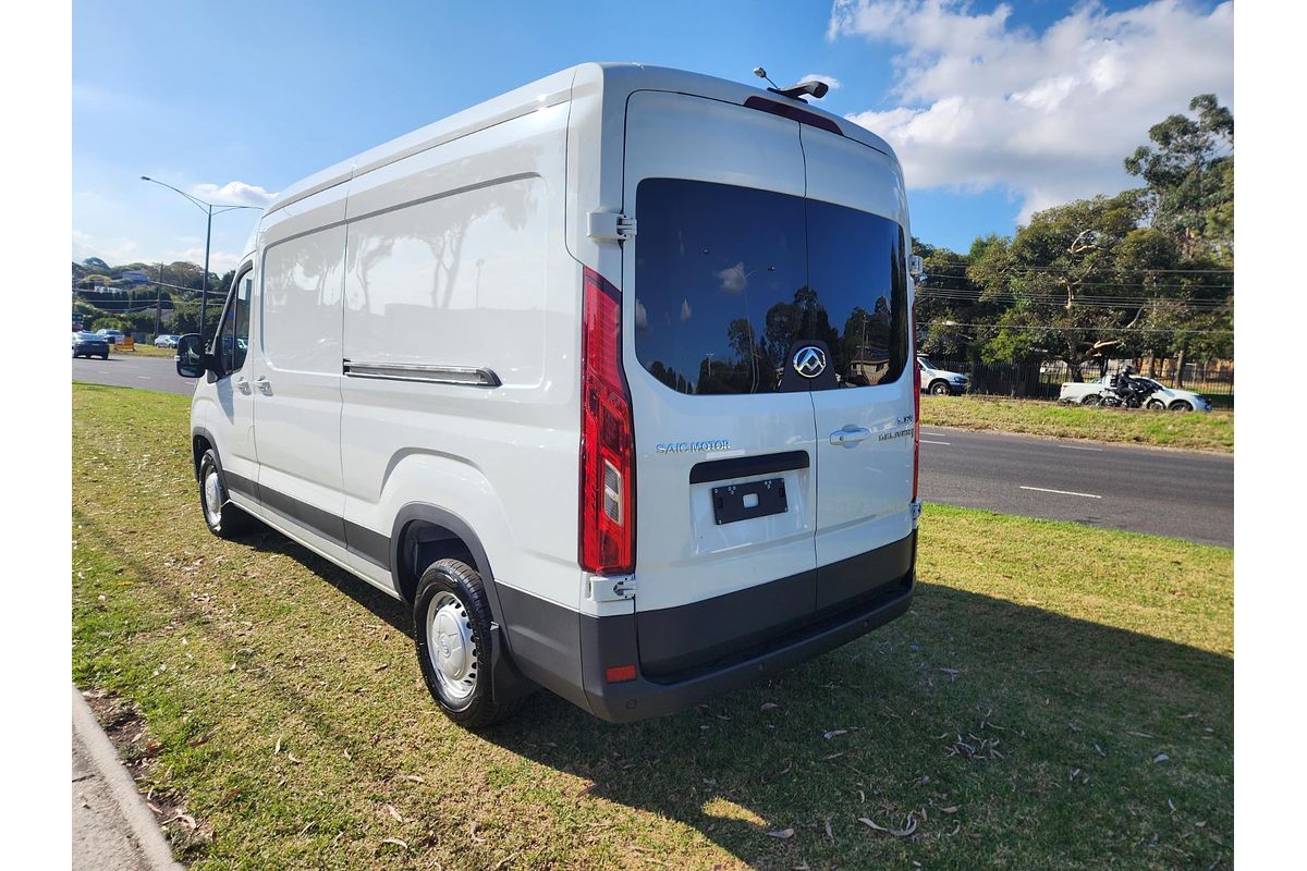 2024 LDV Deliver 9 LWB