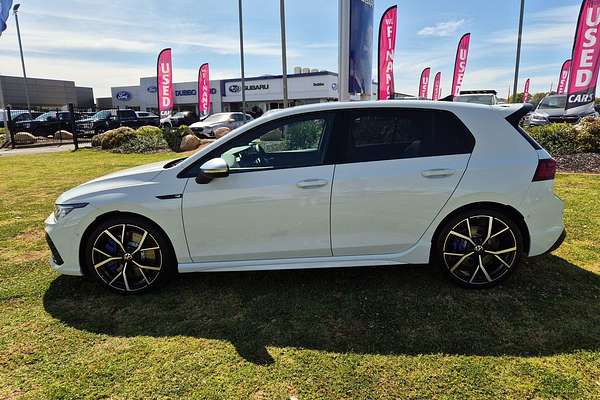 2024 Volkswagen Golf R 8