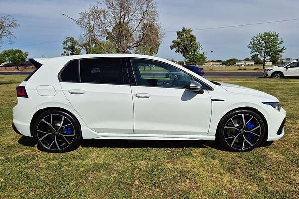 2024 Volkswagen Golf R 8