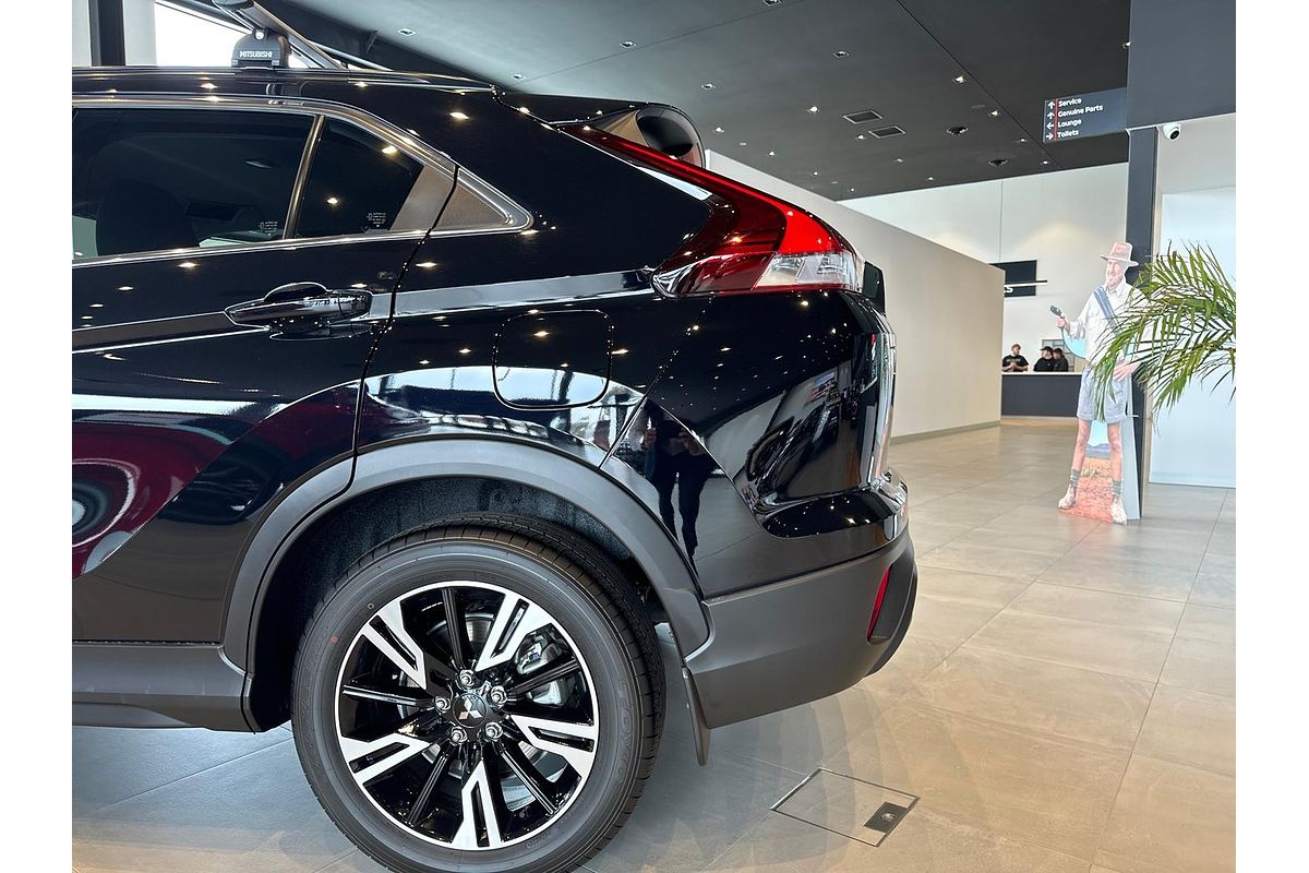 2023 Mitsubishi Eclipse Cross LS YB