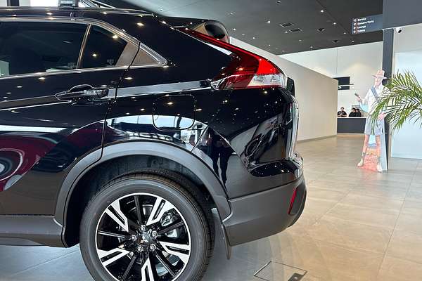2023 Mitsubishi Eclipse Cross LS YB