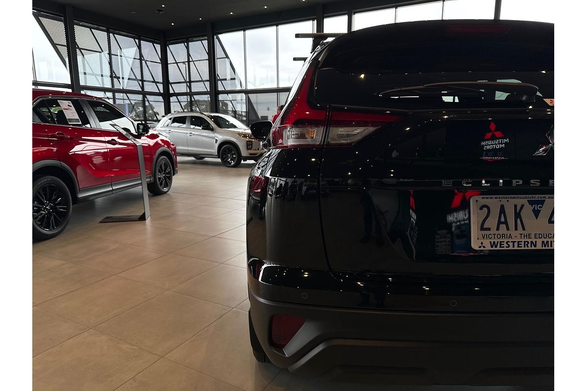 2023 Mitsubishi Eclipse Cross LS YB