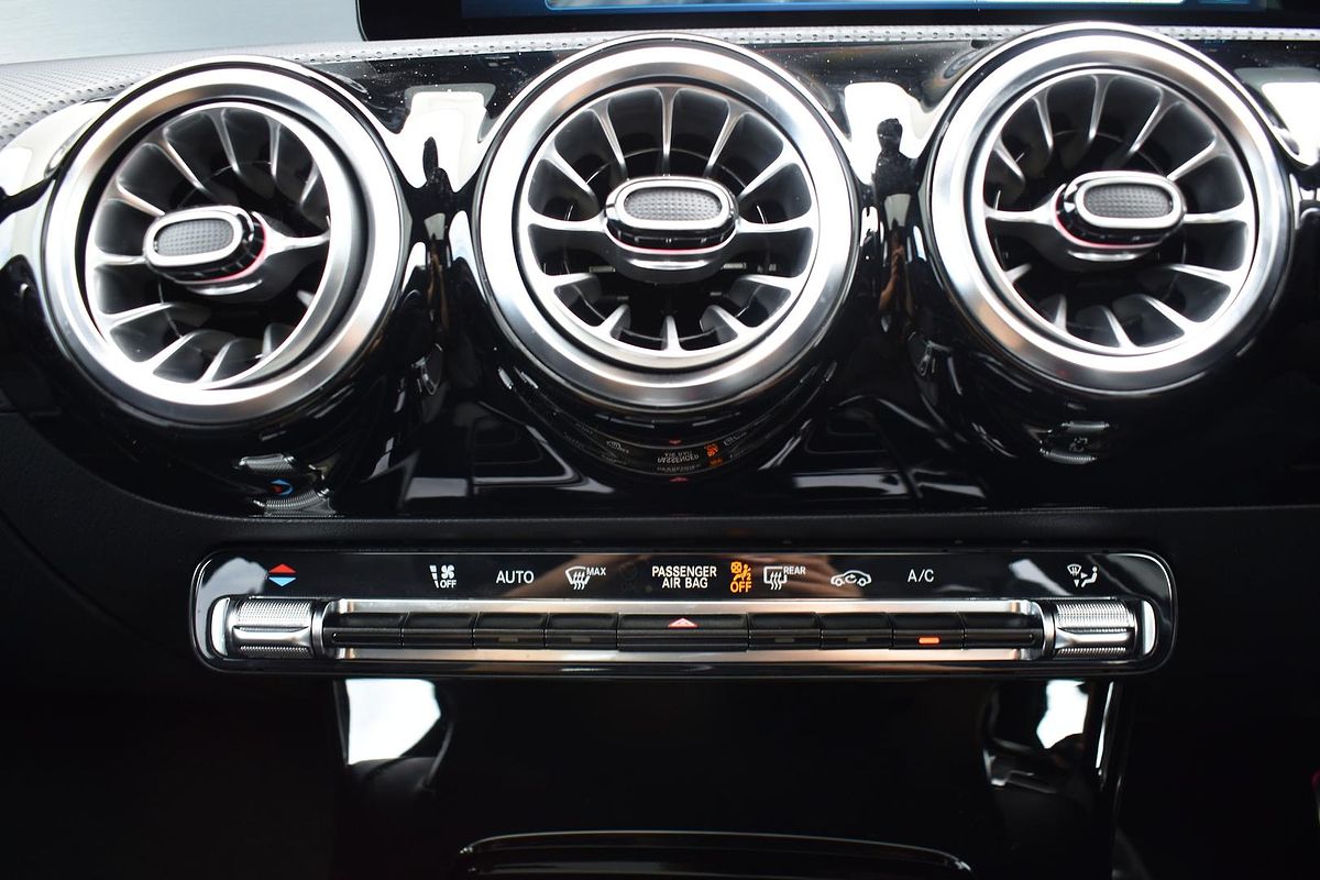 2024 Mercedes-Benz A-Class A200 W177