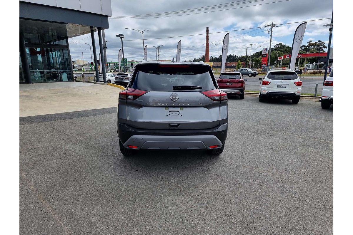 2024 Nissan X-TRAIL ST-L T33