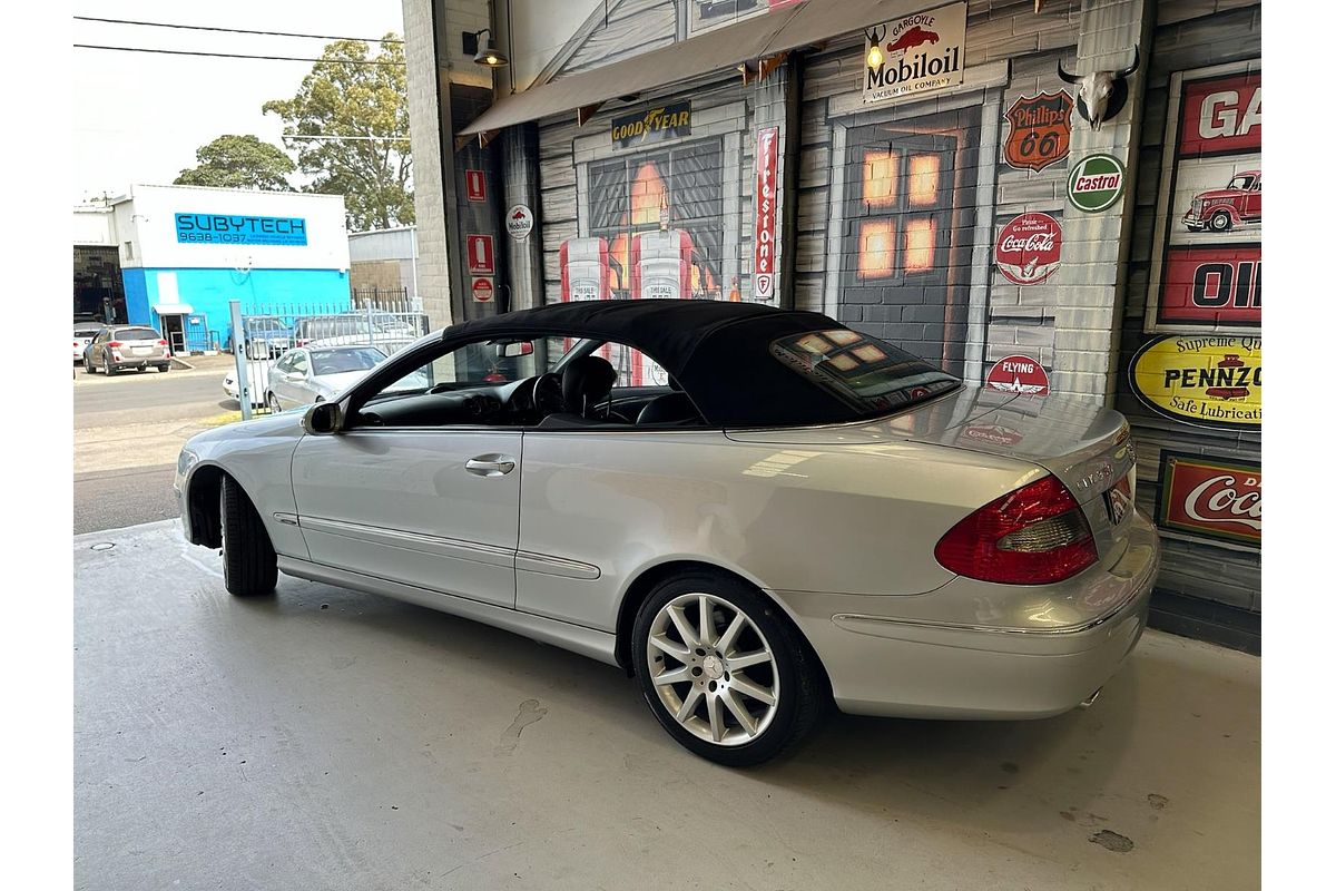 2007 Mercedes-Benz CLK-Class CLK350 Avantgarde A209