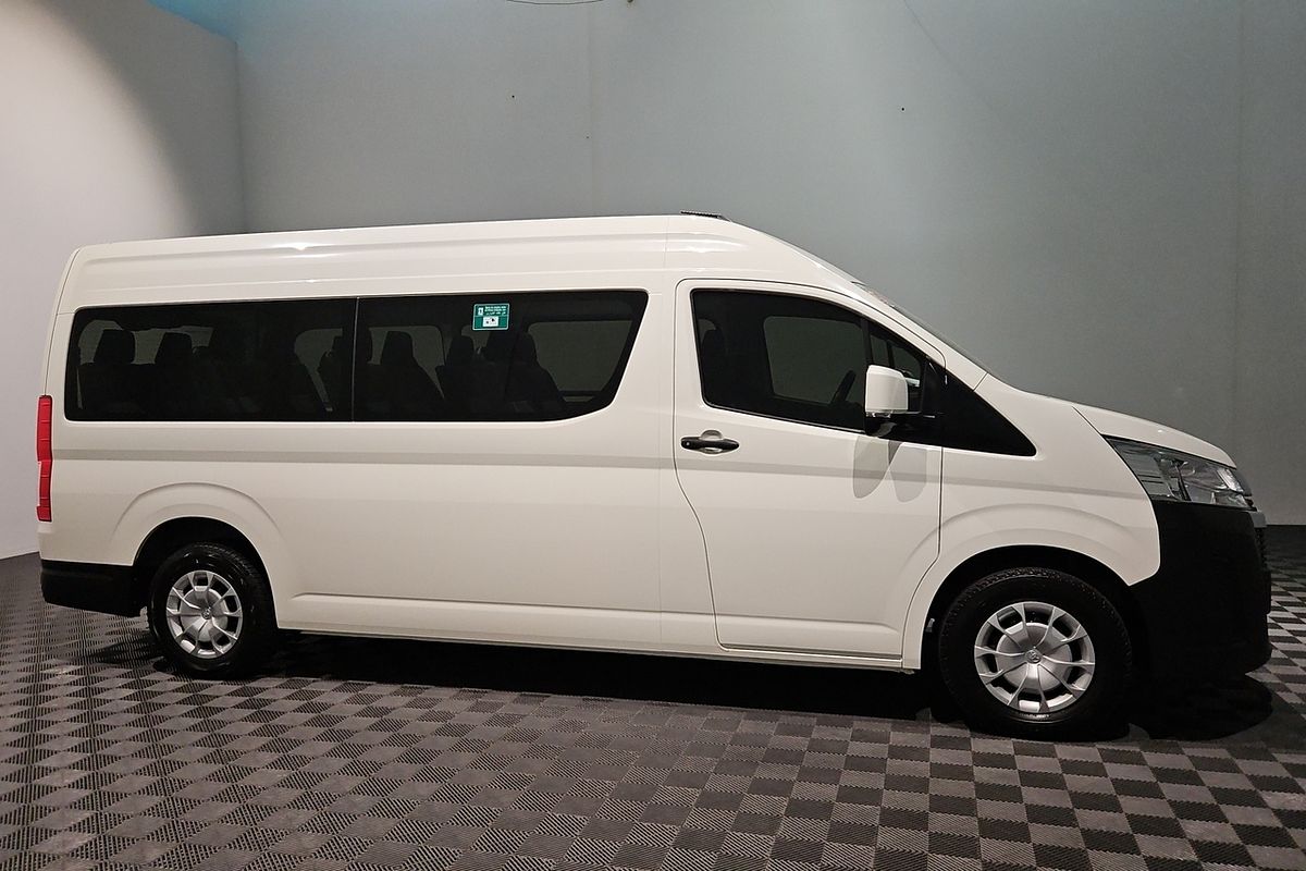 2020 Toyota Hiace Commuter GDH322R