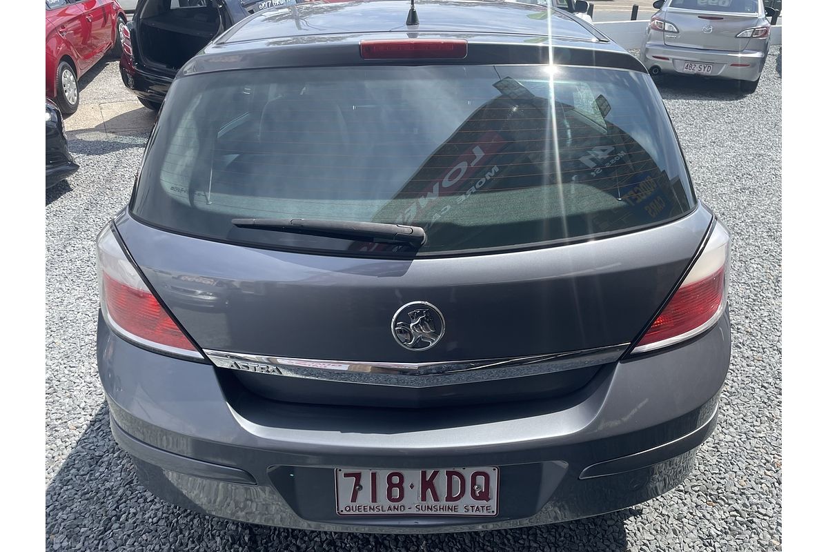 2006 Holden Astra CDX AH