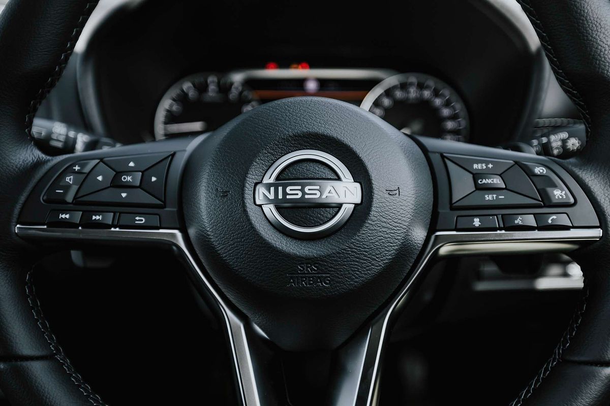 2023 Nissan JUKE ST-L F16