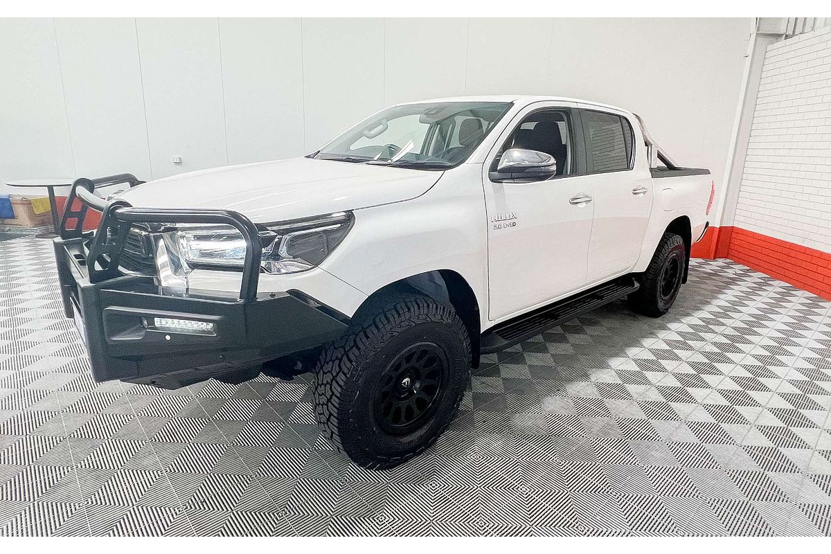 2022 Toyota Hilux SR5 GUN126R 4X4