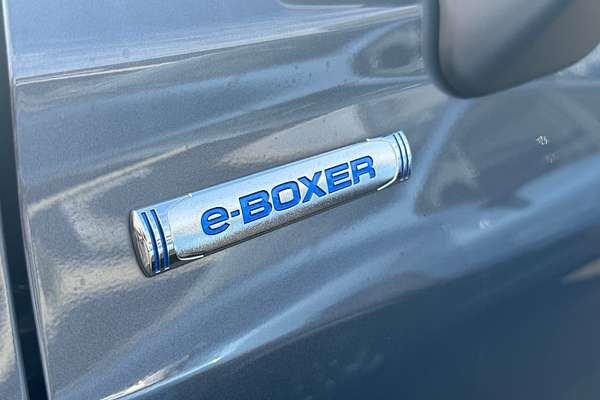 2022 Subaru Forester Hybrid S S5