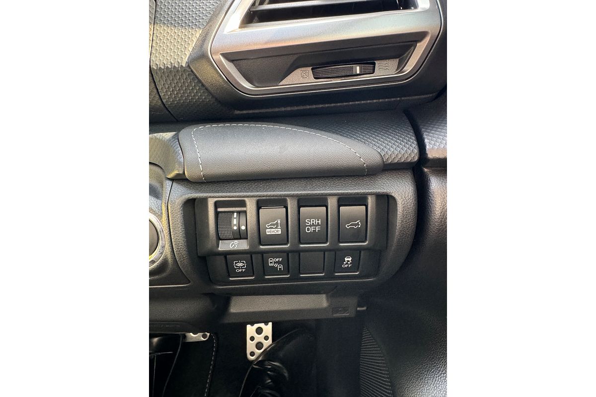 2022 Subaru Forester Hybrid S S5