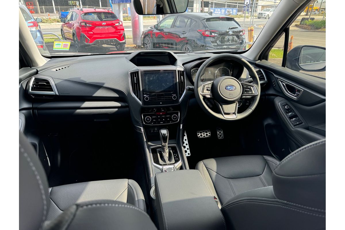 2022 Subaru Forester Hybrid S S5