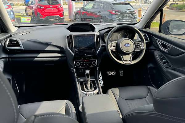 2022 Subaru Forester Hybrid S S5