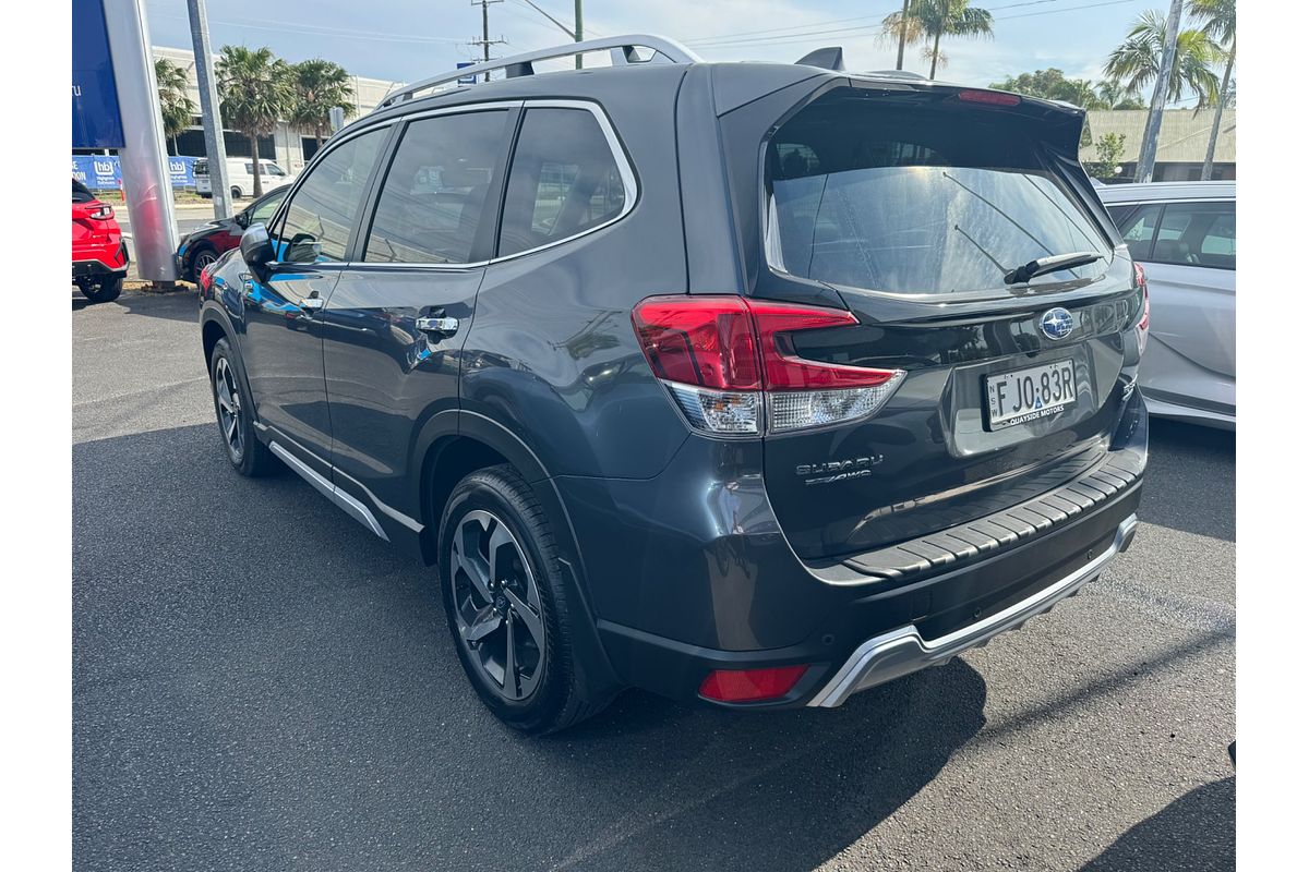 2022 Subaru Forester Hybrid S S5