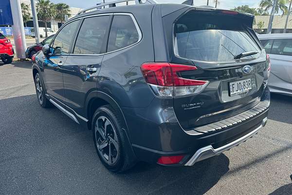 2022 Subaru Forester Hybrid S S5