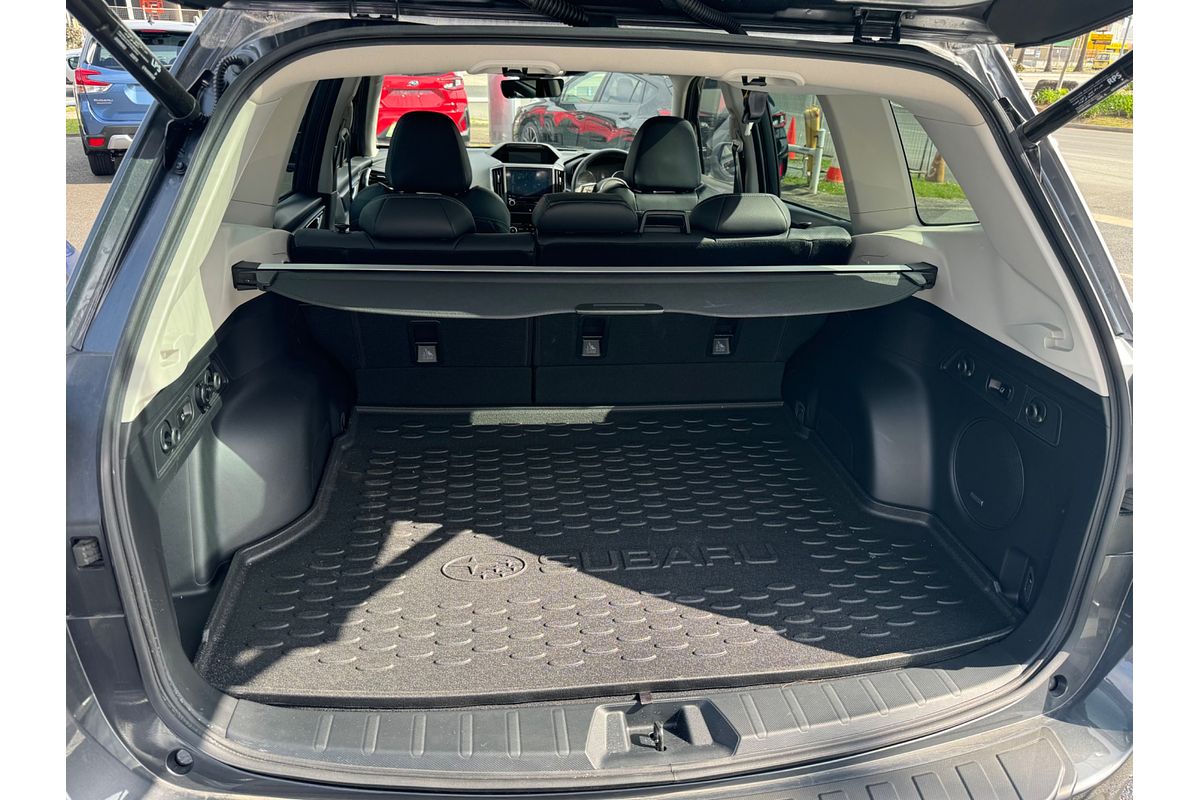 2022 Subaru Forester Hybrid S S5