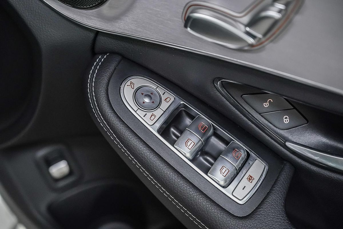 2021 Mercedes-Benz C-Class C200 W205