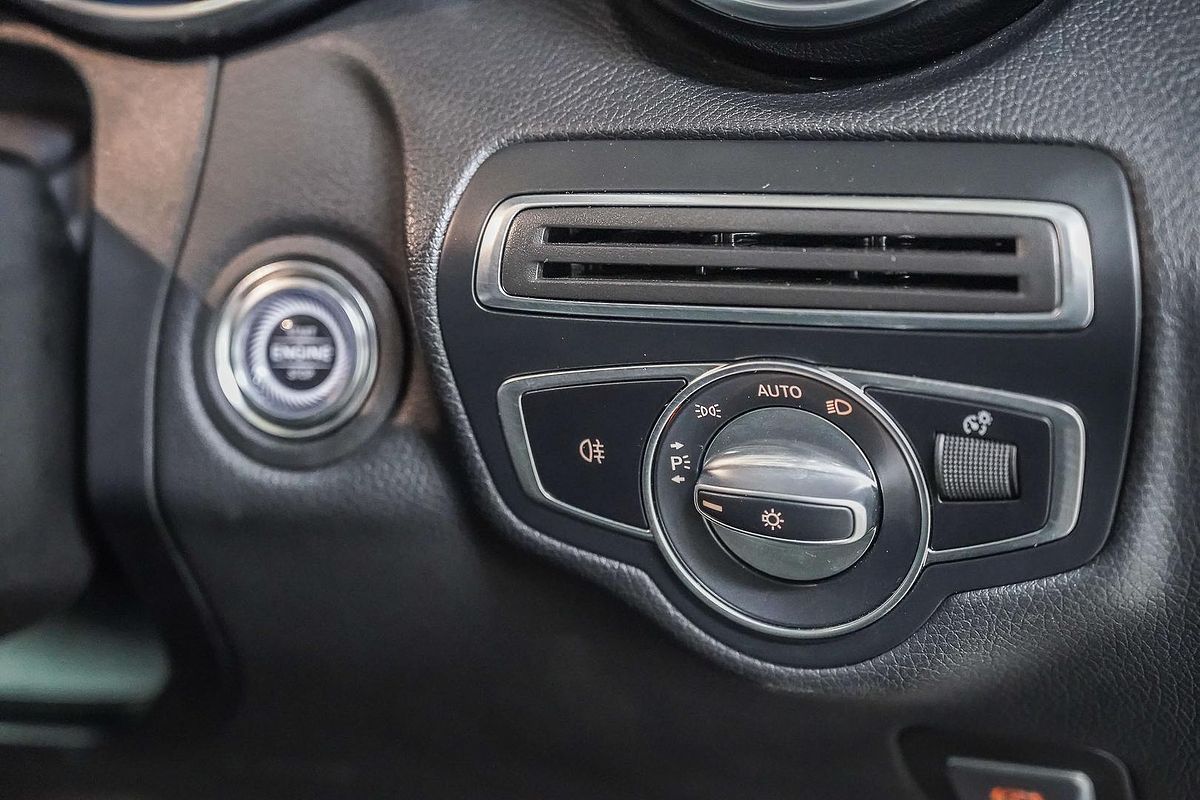 2021 Mercedes-Benz C-Class C200 W205
