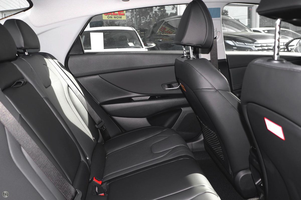 2024 Hyundai i30 Premium CN7.V2