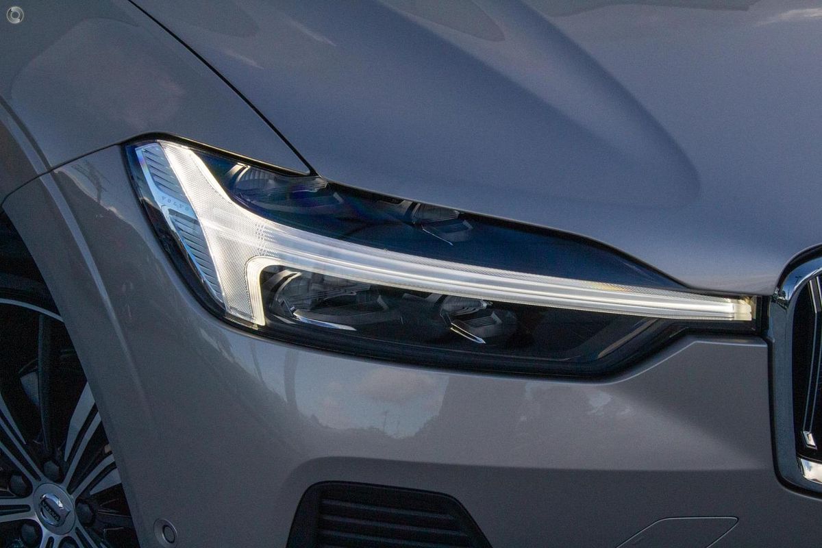 2024 Volvo XC60 Ultra B5 Bright