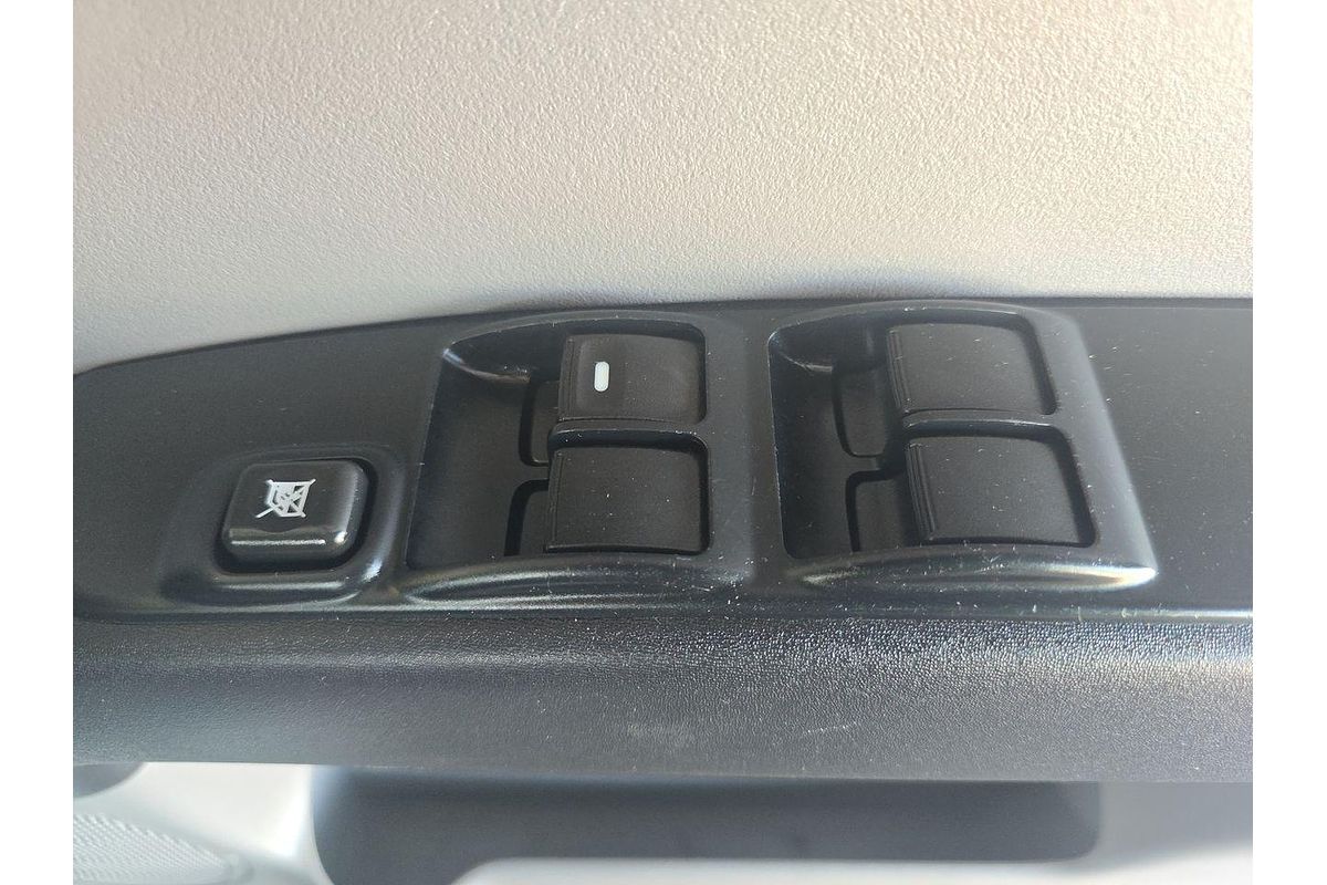 2015 Mitsubishi Triton GLX MN 4X4