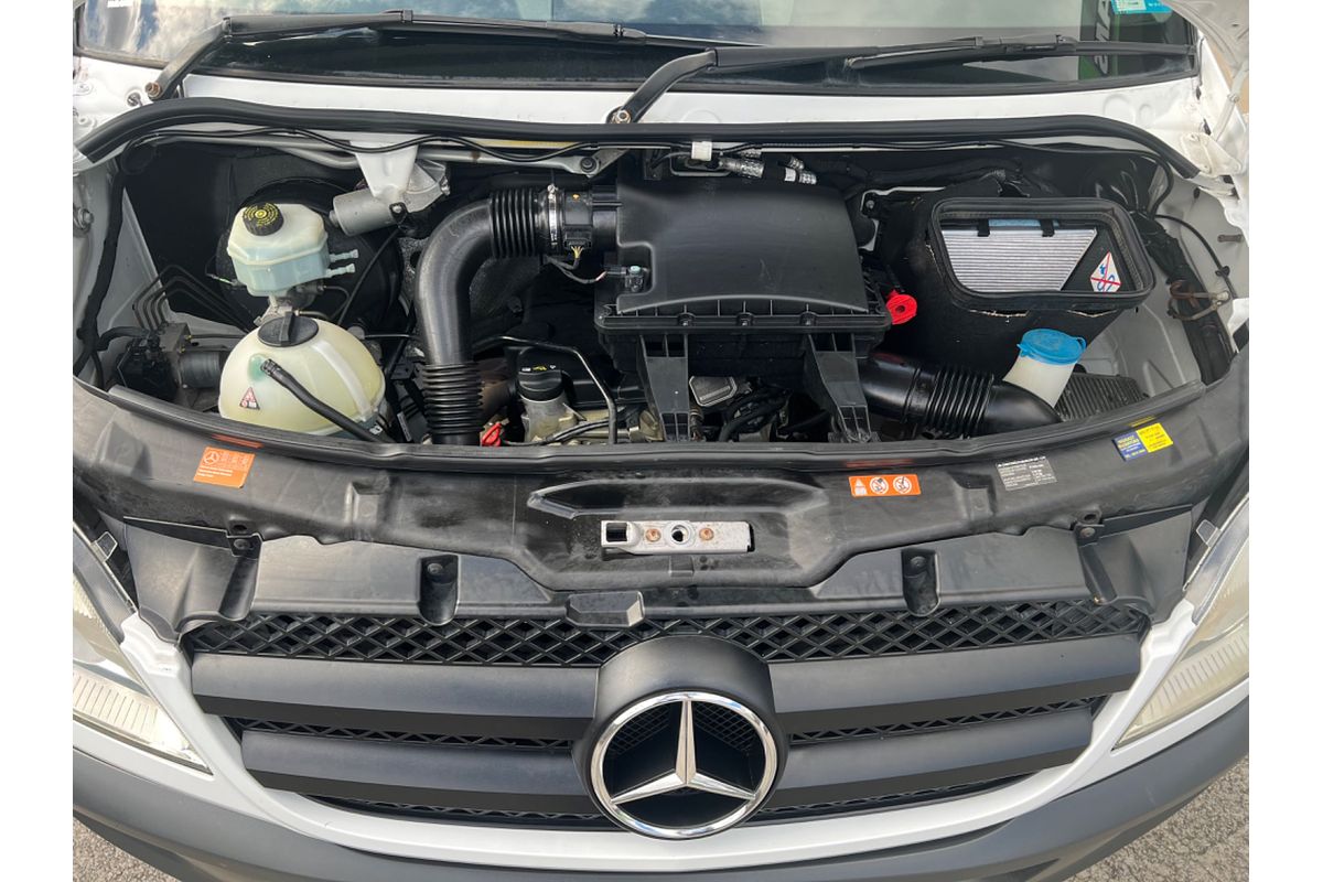 2010 Mercedes-Benz SPRINTER 315 CDI TRANSFER MEDIUM WHEEL BASE HIGH ROOF