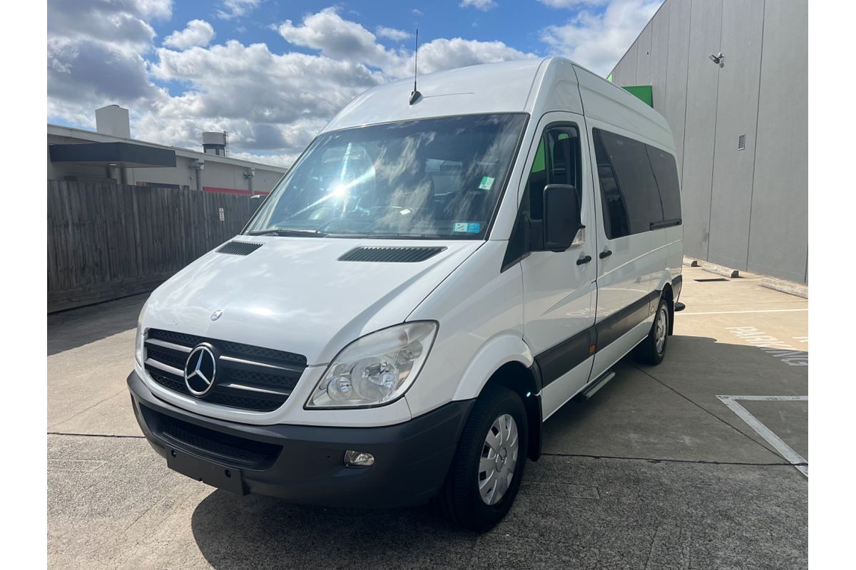 2010 Mercedes Benz SPRINTER 315 CDI TRANSFER MEDIUM WHEEL BASE HIGH ROOF