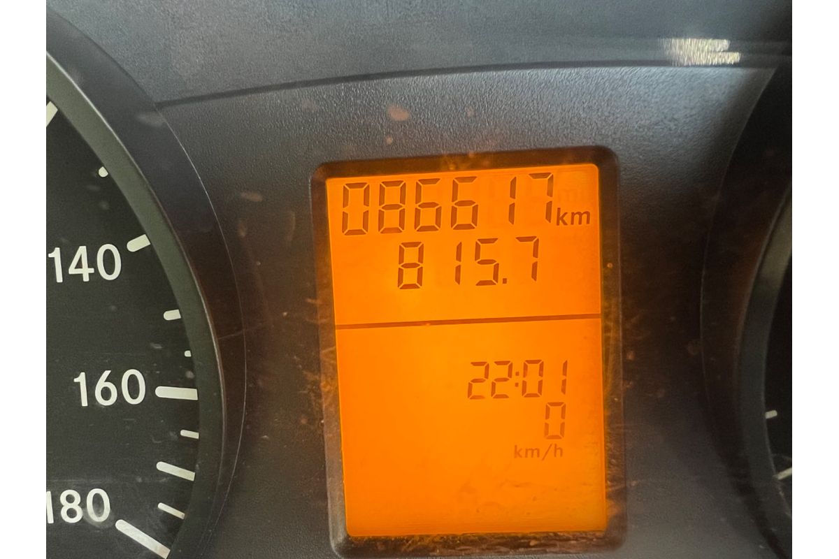 2010 Mercedes-Benz SPRINTER 315 CDI TRANSFER MEDIUM WHEEL BASE HIGH ROOF
