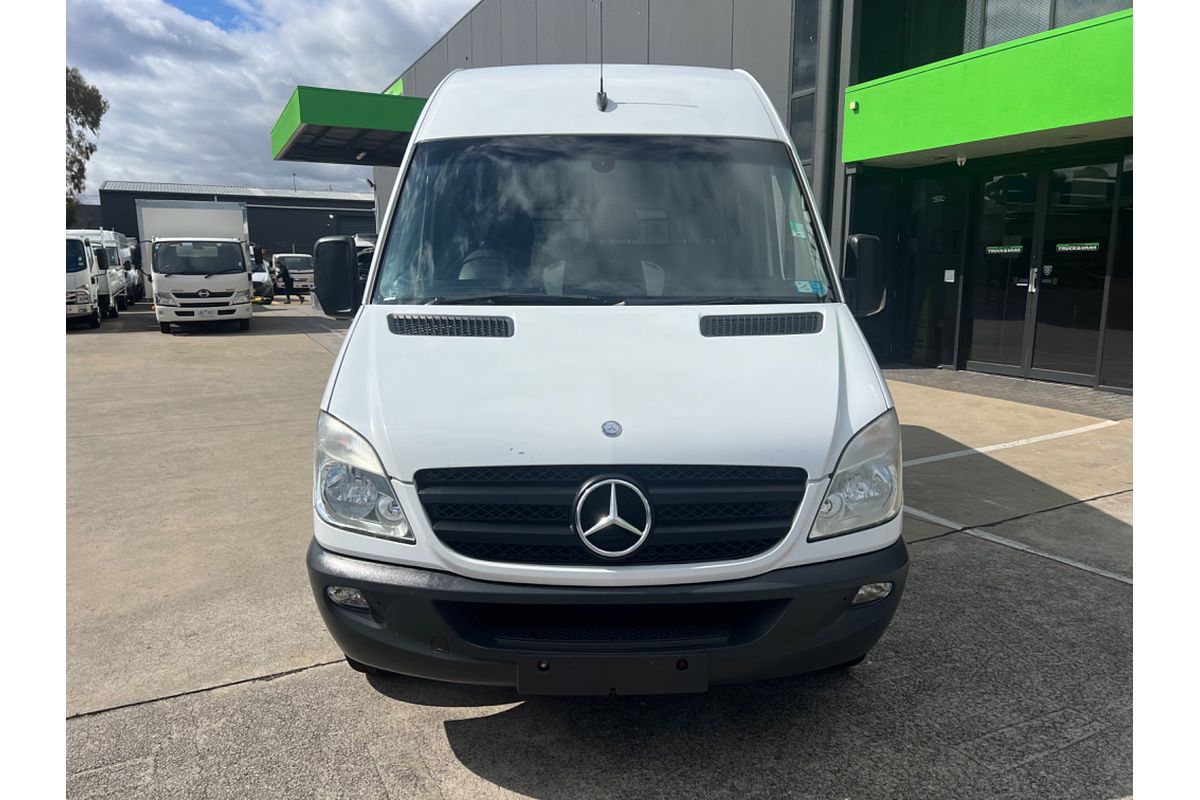 2010 Mercedes-Benz SPRINTER 315 CDI TRANSFER MEDIUM WHEEL BASE HIGH ROOF
