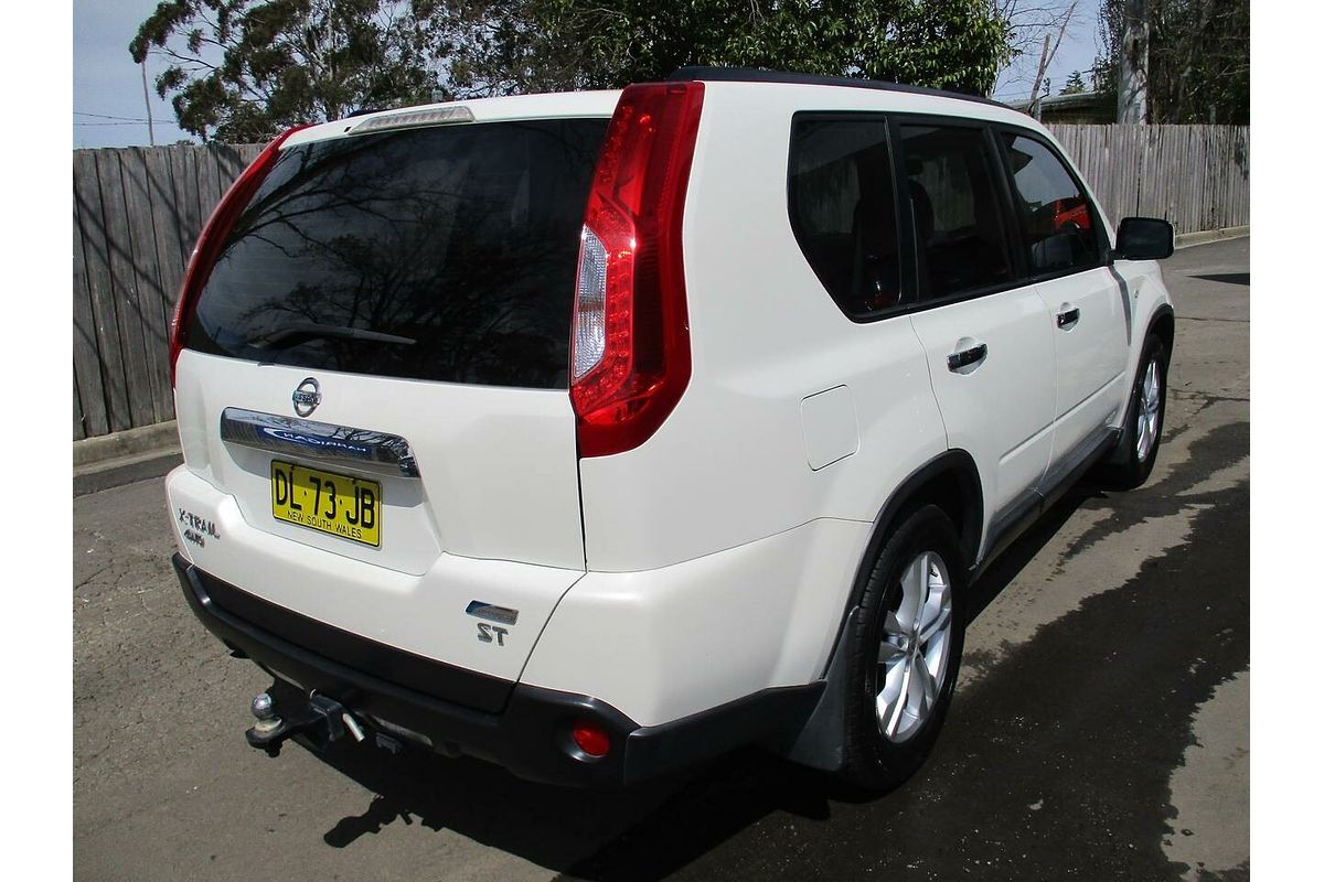 2012 Nissan X-TRAIL ST T31