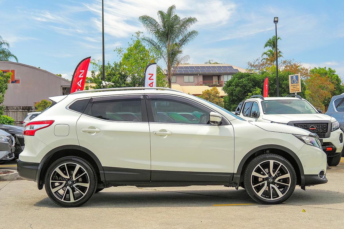 2015 Nissan QASHQAI Ti J11