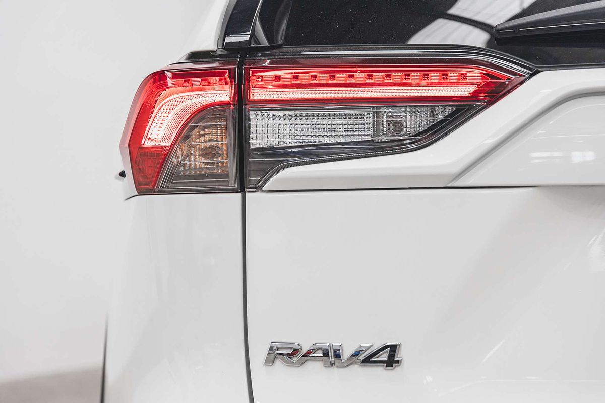 2020 Toyota RAV4 GXL AXAH54R