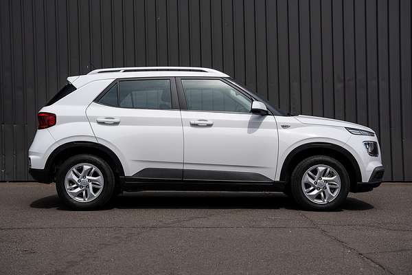 2023 Hyundai Venue QX.V5