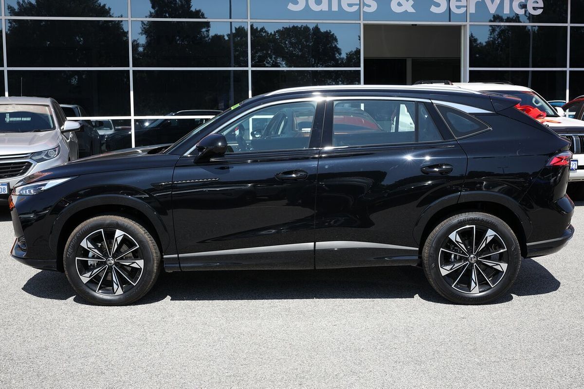 2024 MG HS Excite AS33